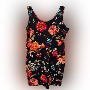 Minefree floral dress size 1XL almost NEW!.